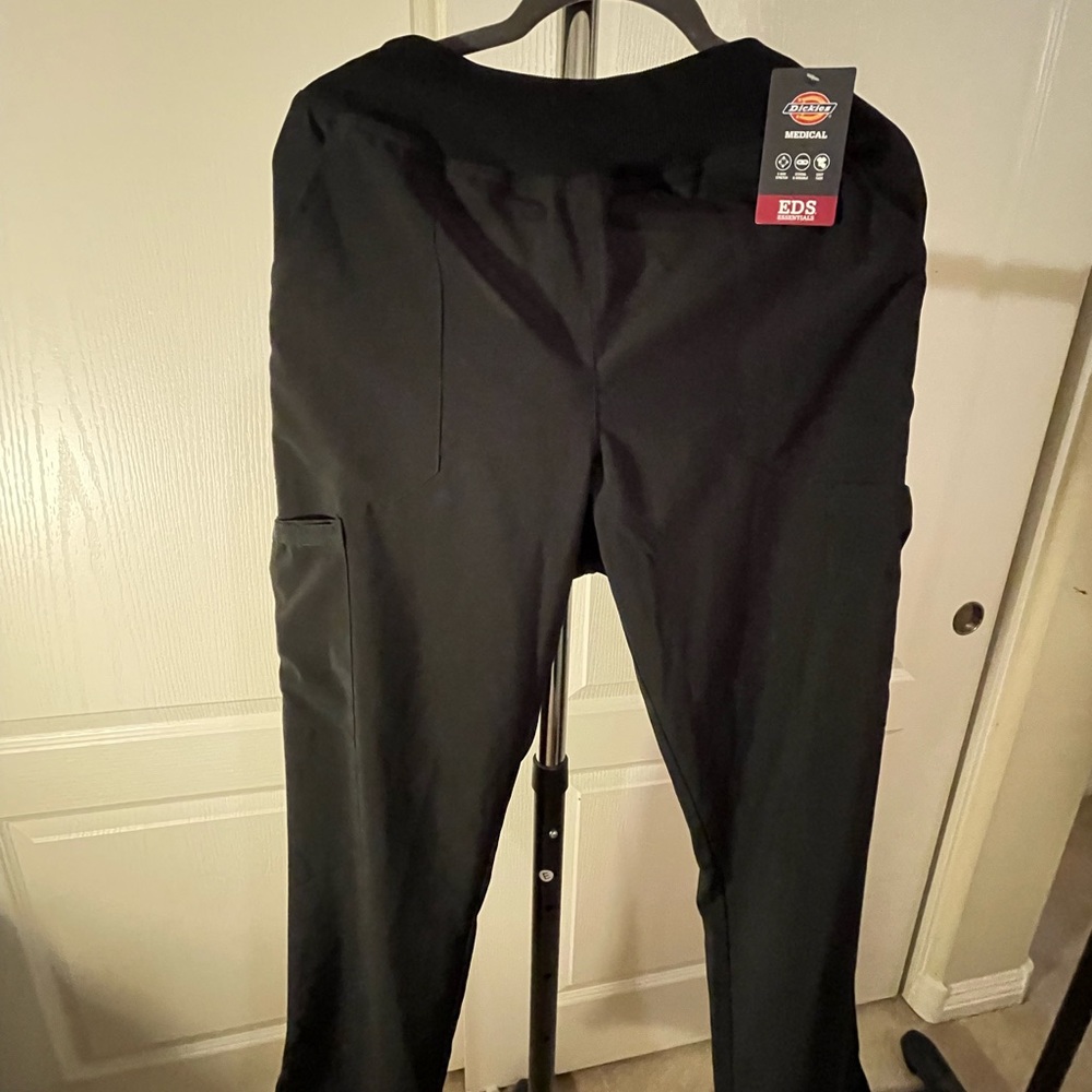 The Dickies EDS Essentials Elastic Waist Cargo Scrub Pants